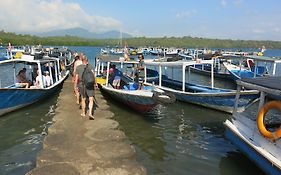Kubu Sari Guest House